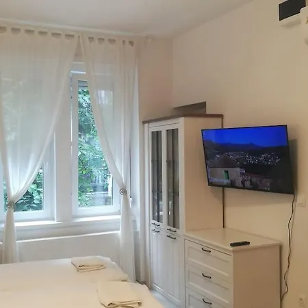 Beliz2 Ac New Cozy Apartment In The City Center Budapest Exterior photo